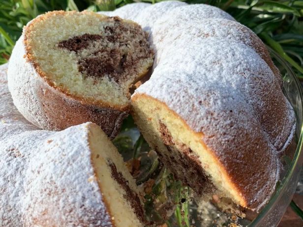 ciambellone bicolore